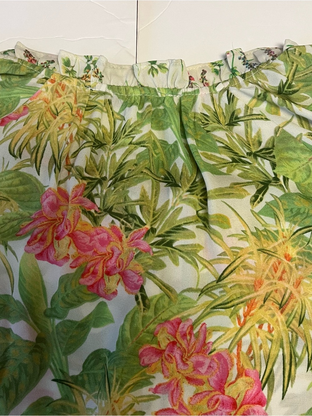 Rose + Olive Boho Fairy Blouse Medium Tropical Resort Flowy Short Flutter Sleeve - Picture 3 of 13